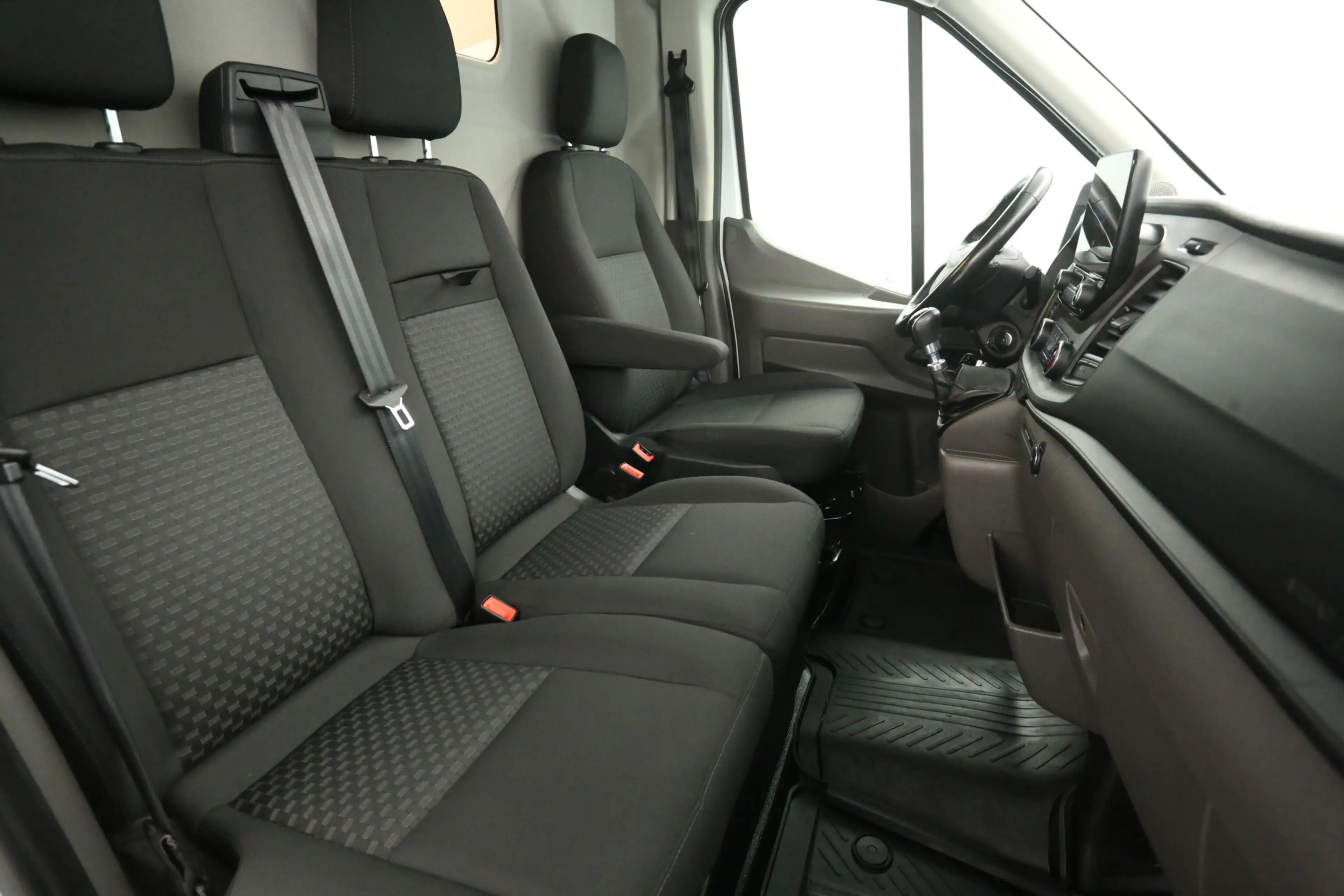 Ford Transit 2.0 TDCI 170PK L2H2 | 3500KG Trekgew. | Trekhaak | — photo 10