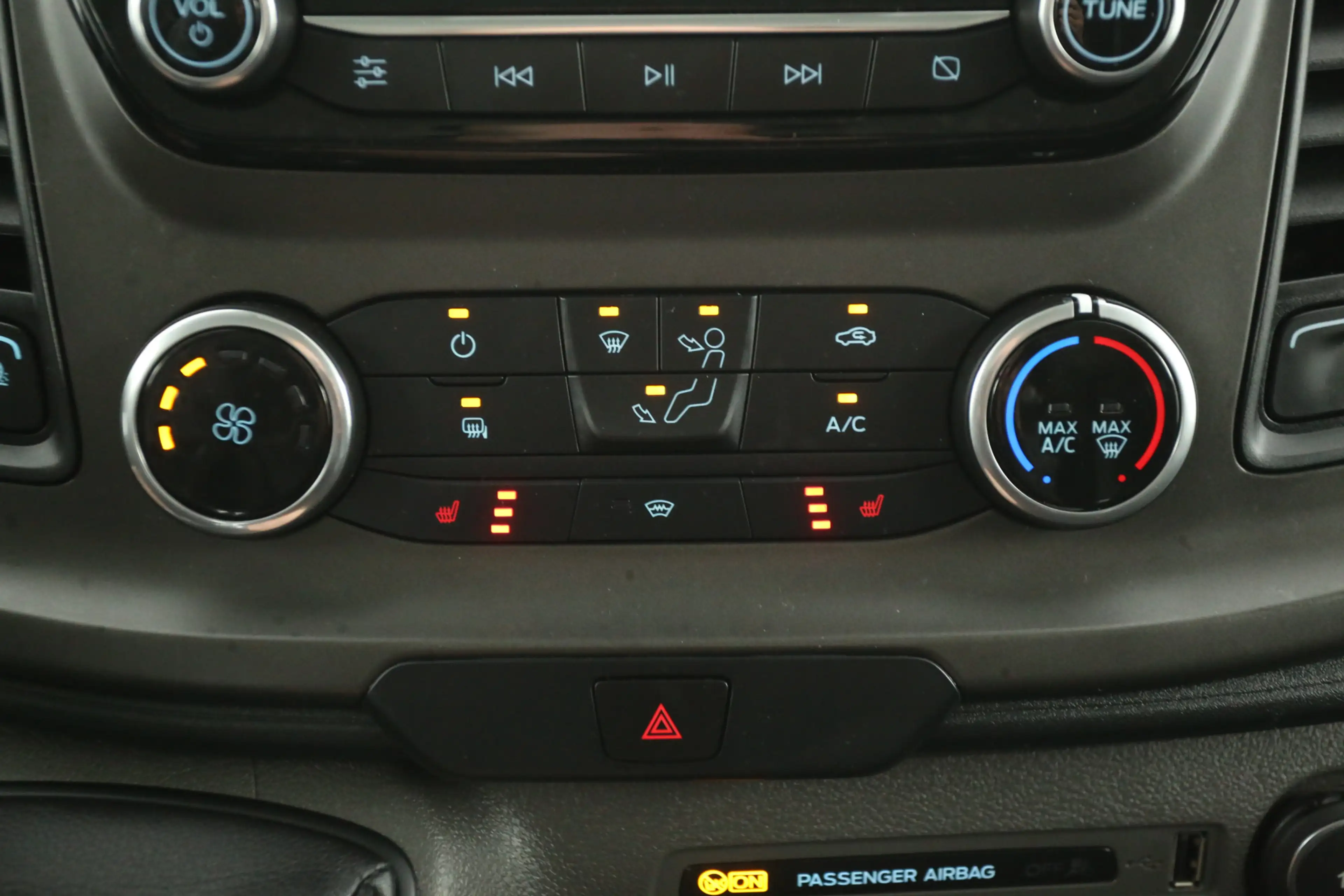 Ford Transit 2.0 TDCI 170PK L2H2 | 3500KG Trekgew. | Trekhaak | — photo 16