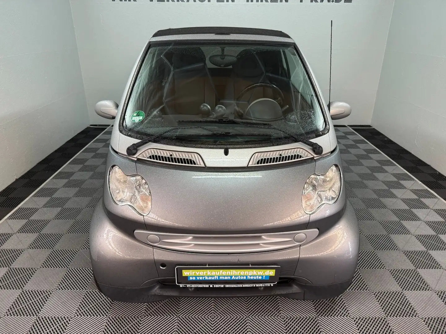 smart forTwo cabrio Allwetterreifen TÜV 02-26 Silber - 2