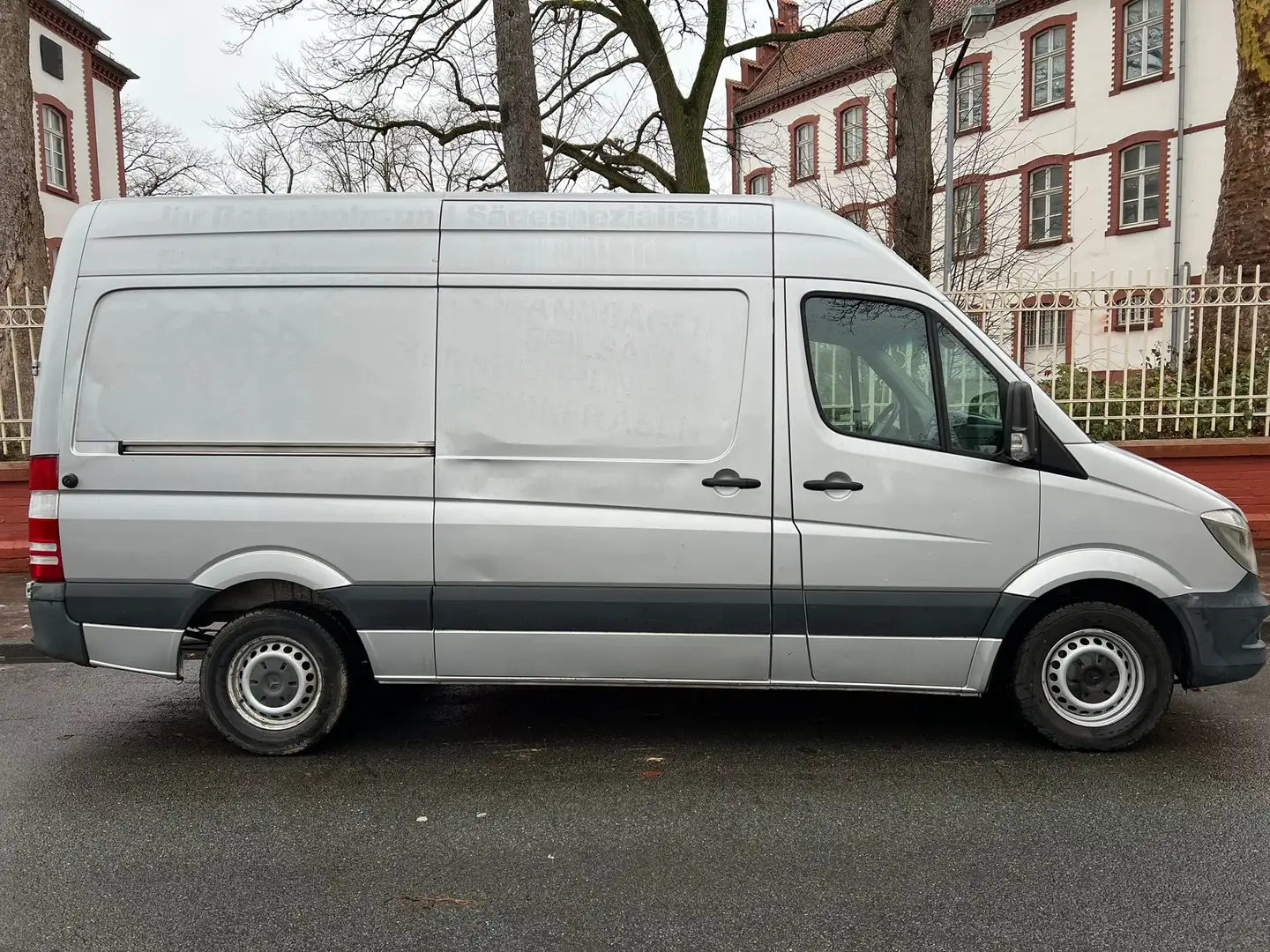 Mercedes-Benz Sprinter 316 CDI Grau - 2
