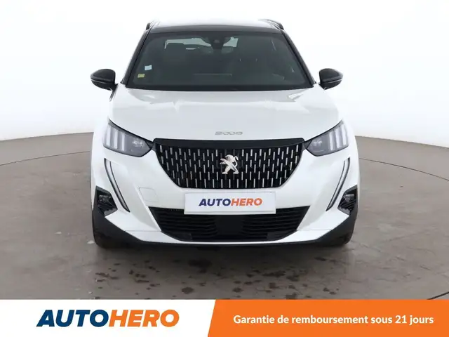 Peugeot 2008 view 9