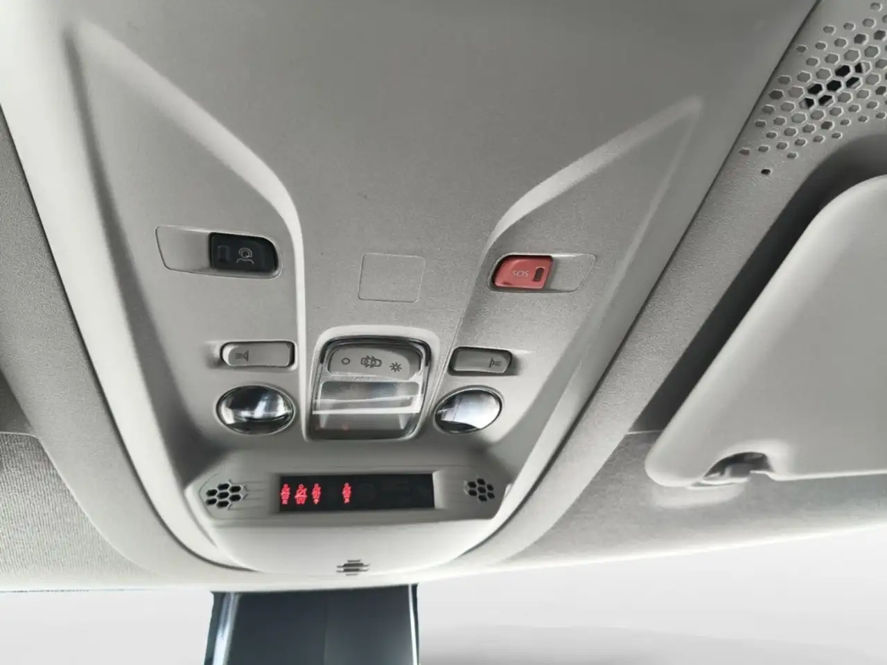 Opel Combo Life E 1.5D+LED+VIRTUAL+KLIMA+CARPLAY 27