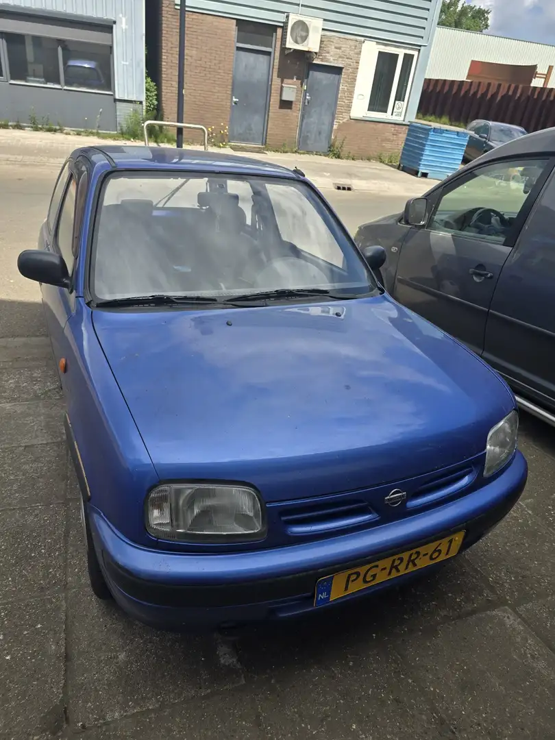 Nissan Micra 1.0 Синій - 1