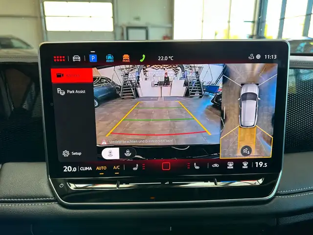 Volkswagen Tiguan view 15