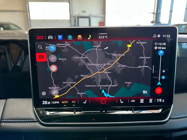 Volkswagen Tiguan view 14