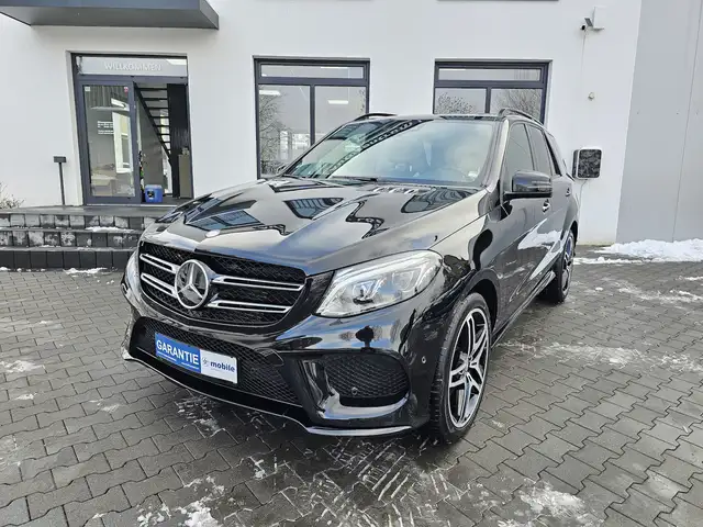 Mercedes-Benz GLE 350 d 4M AMG-Line NIGHTPAKET LEDER NAVI AHK