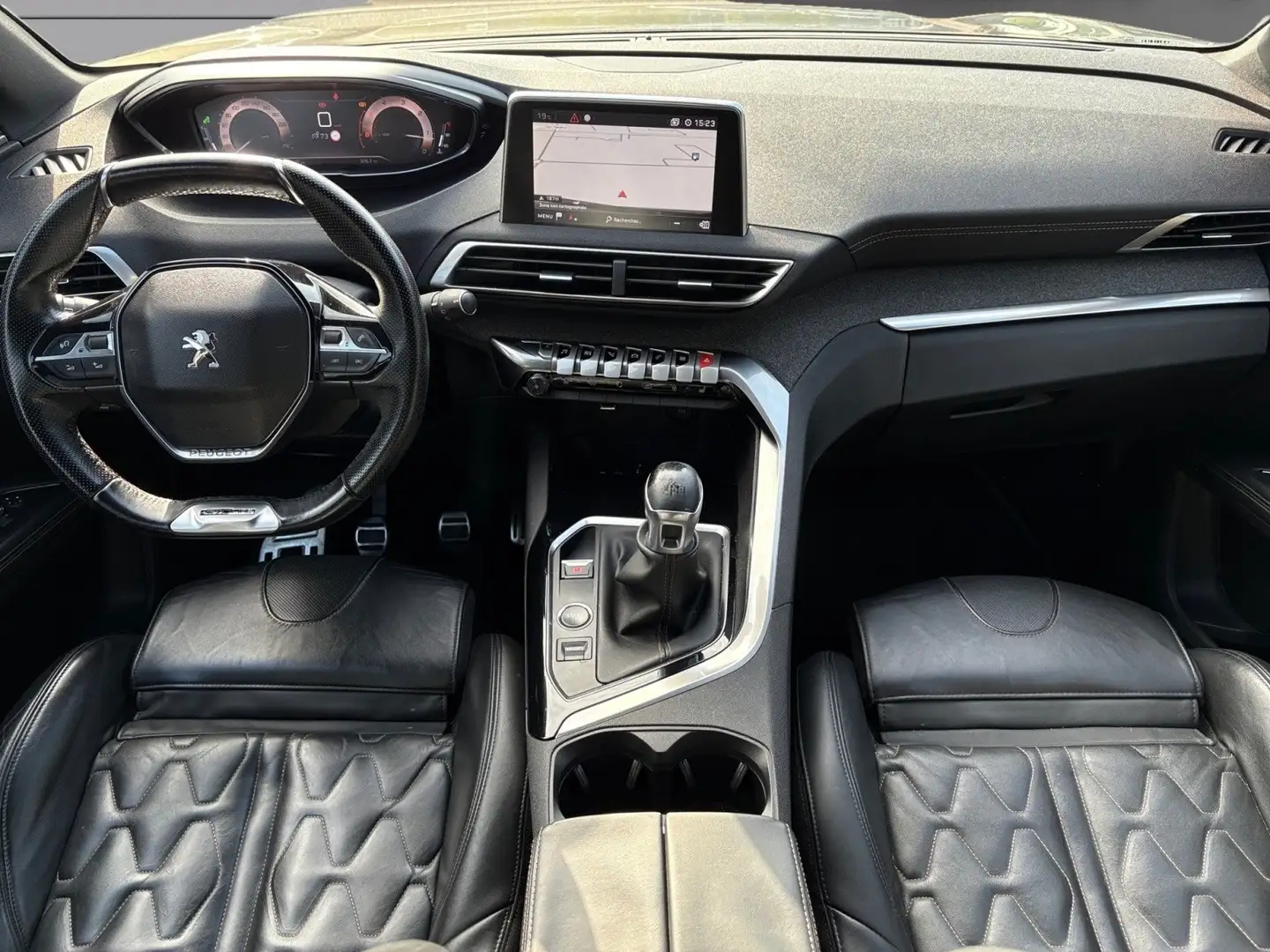 Peugeot 5008 GT Line Grijs - 2