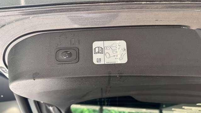 Ford Kuga — photo 19