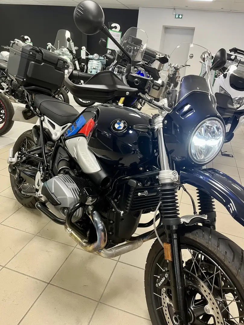 BMW R nineT Bleu - 1