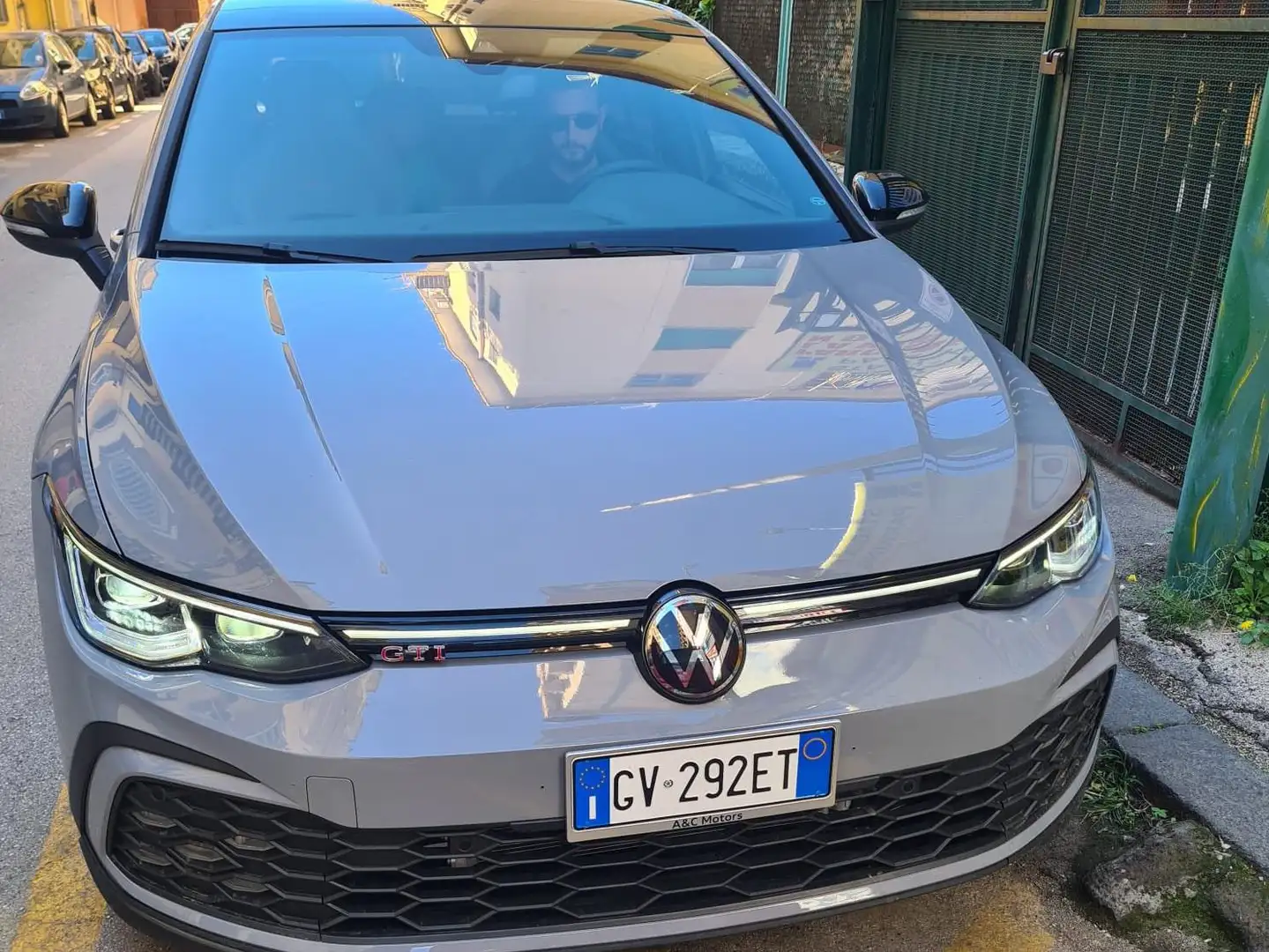 Volkswagen Golf GTI Golf 2.0 tsi GTI 245cv dsg Grau - 2