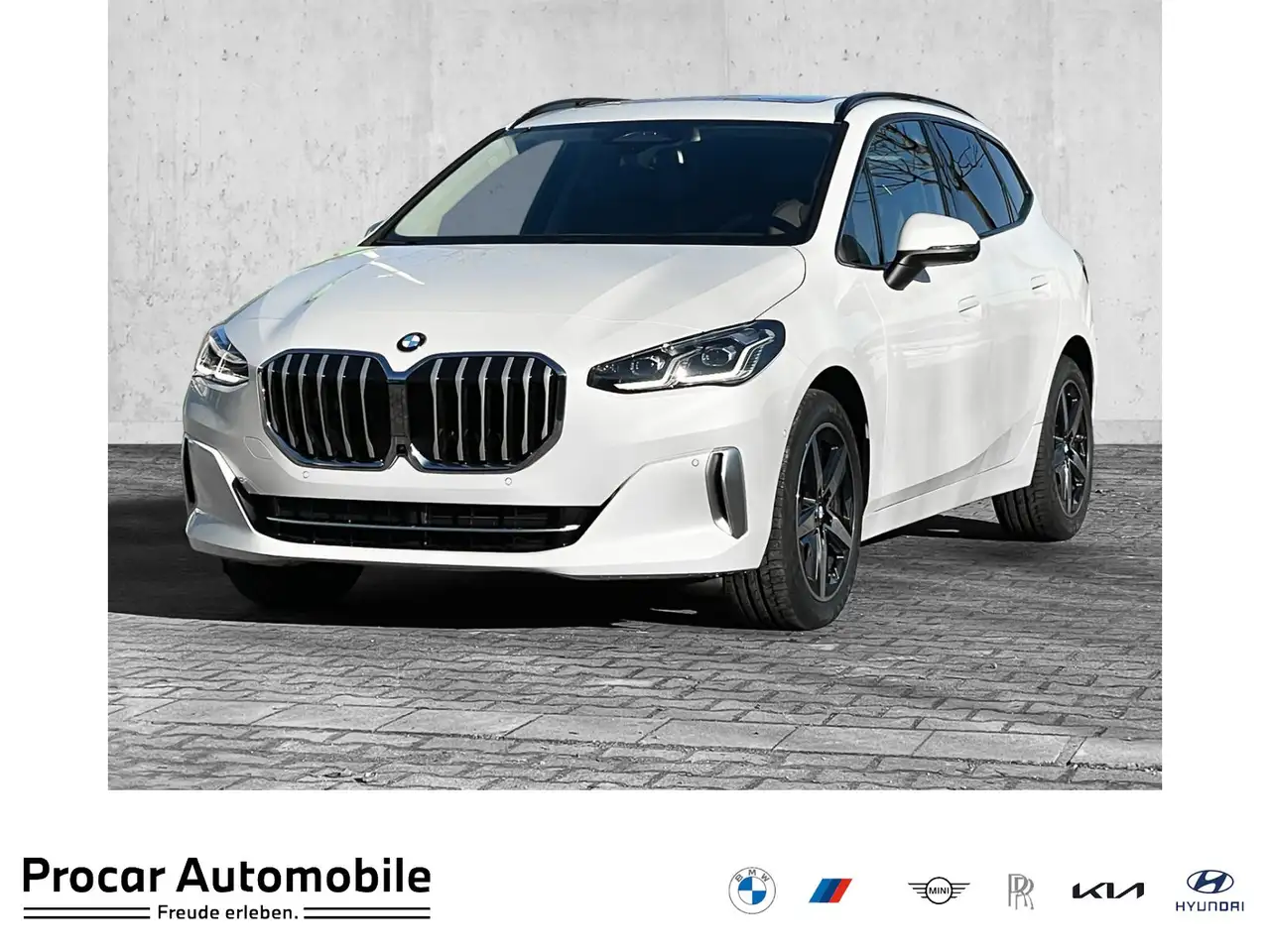 BMW 218