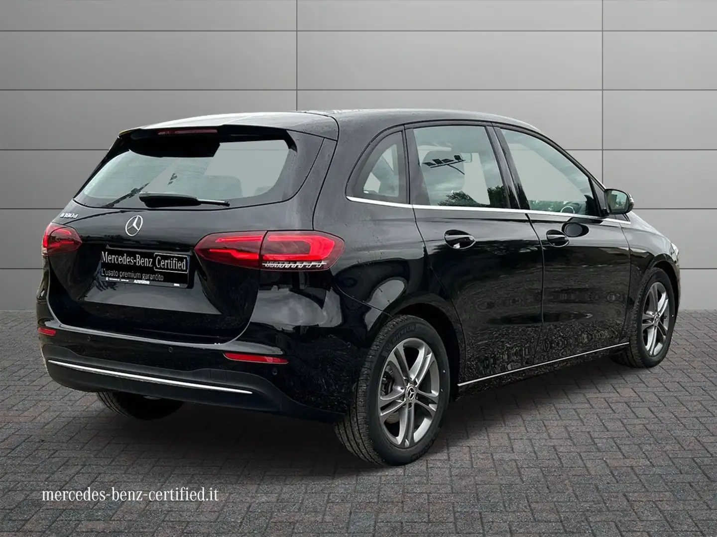 Mercedes-Benz B 180 d Business Extra auto Nero - 2