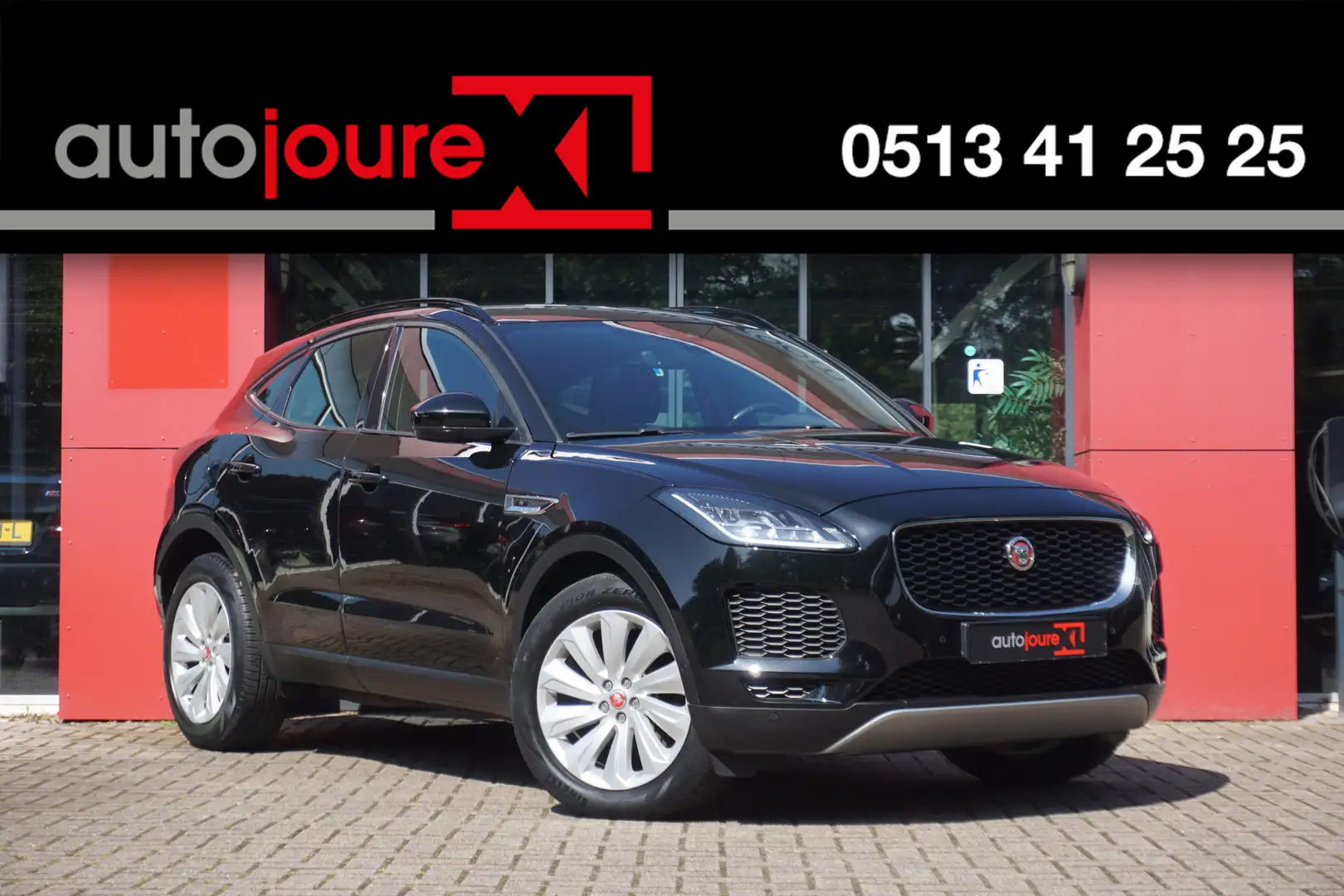 Jaguar E-Pace 2.0 P250 AWD HSE | Origineel NL | 249pk | Panorama Zwart - 1