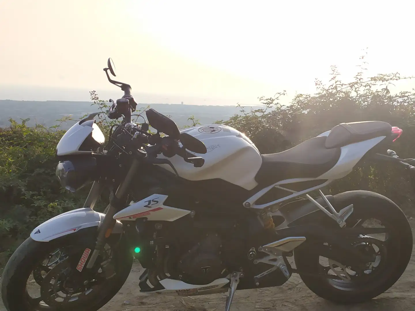 Triumph Street Triple RS 765 RS 10/2019 Beyaz - 2