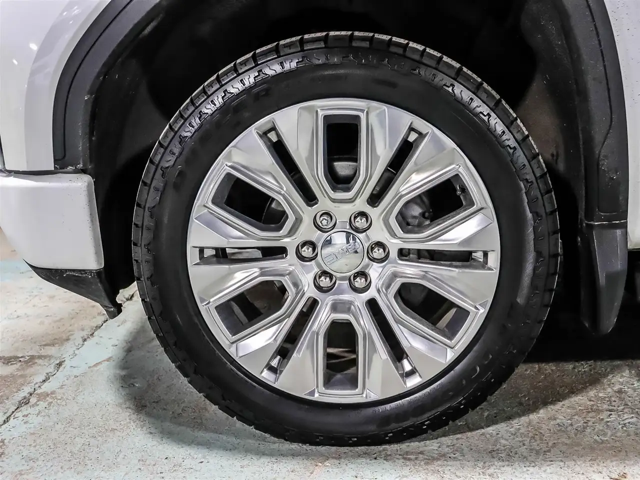 GMC Sierra 1500 снимка GMC Sierra 1500