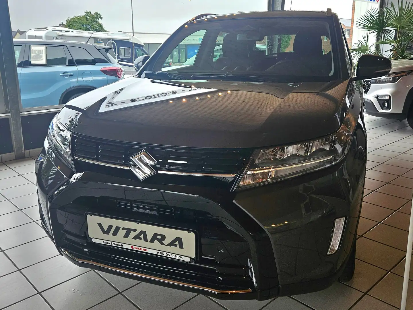Suzuki Vitara 1.5 Dualjet Hybrid Allgrip AGS Comfort+ Grau - 2