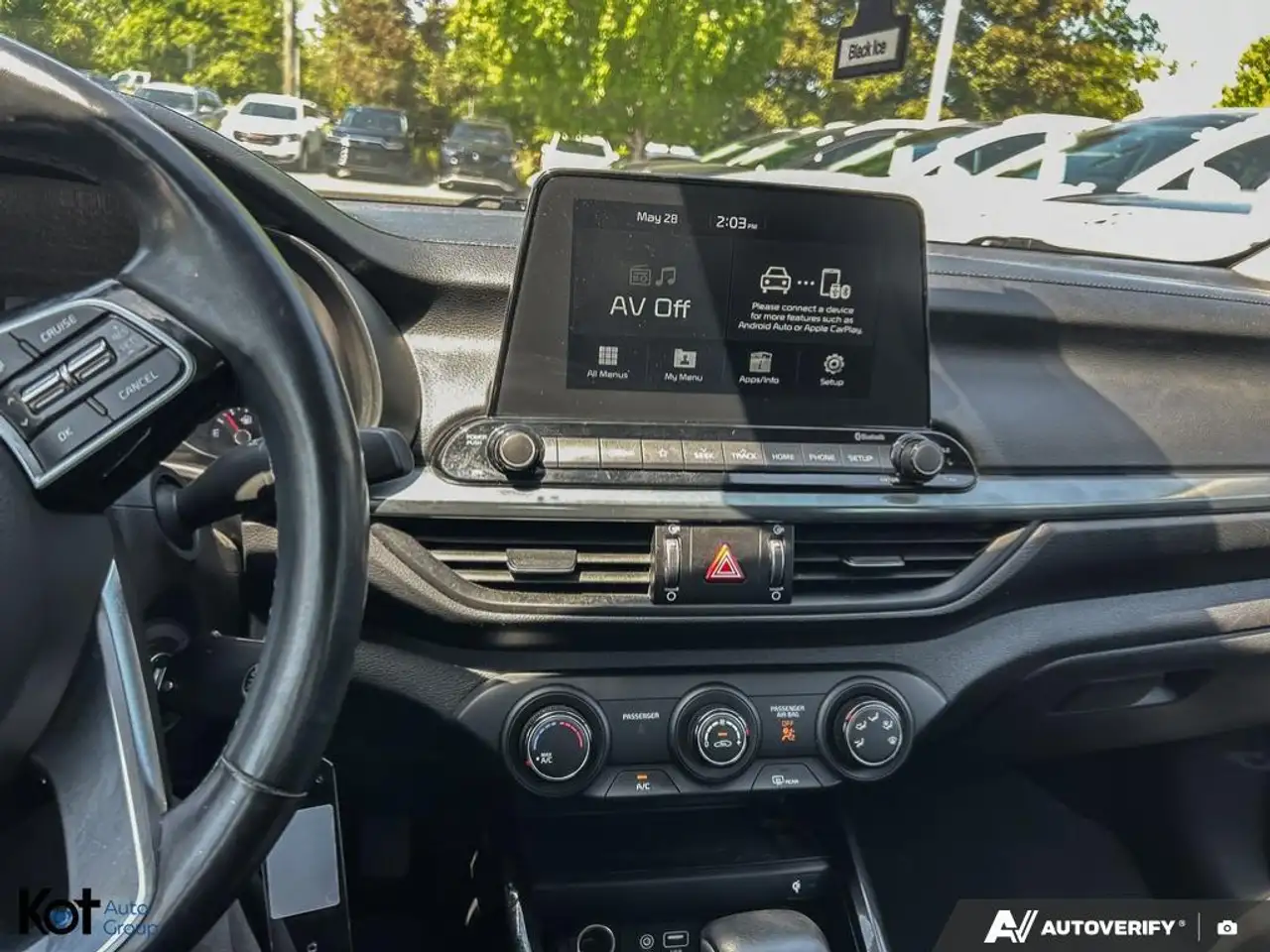 Kia Forte снимка Kia Forte