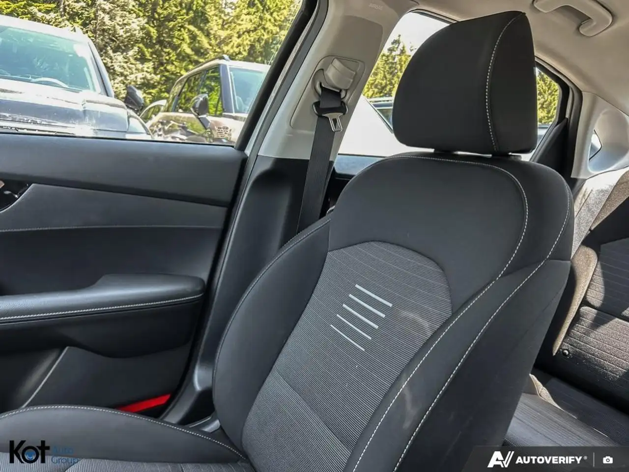 Kia Forte снимка Kia Forte