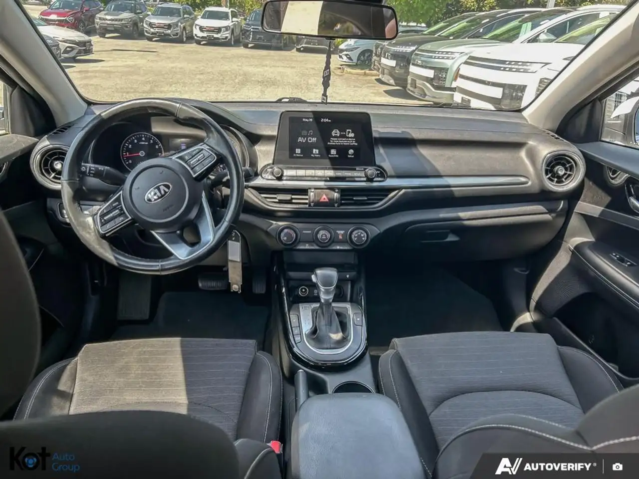 Kia Forte снимка Kia Forte