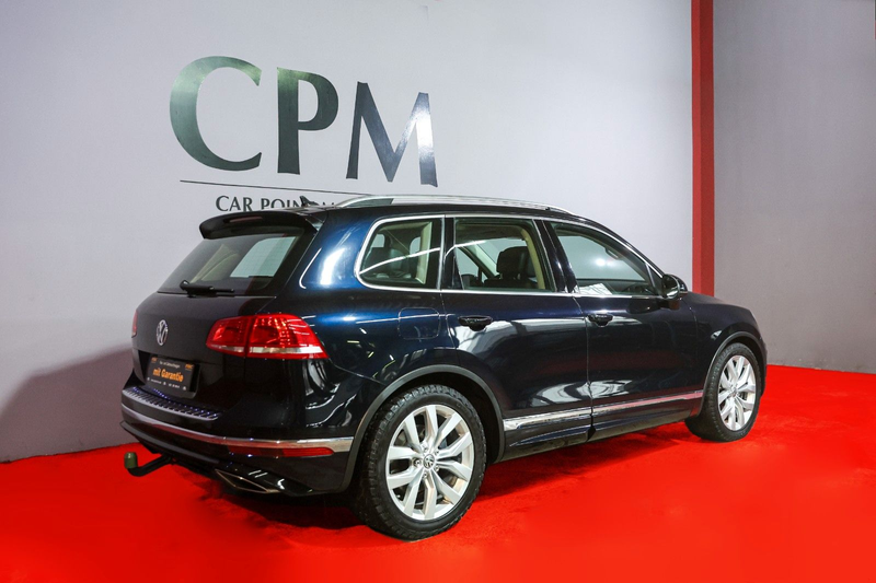 Volkswagen Touareg V8 TDI *4Motion* Pano Memory *Dynaudio* — photo 7