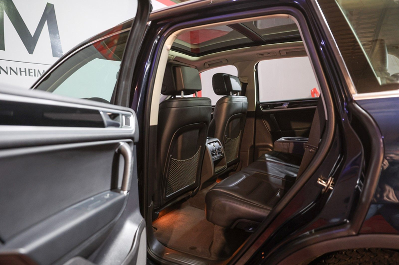 Volkswagen Touareg V8 TDI *4Motion* Pano Memory *Dynaudio* — photo 12