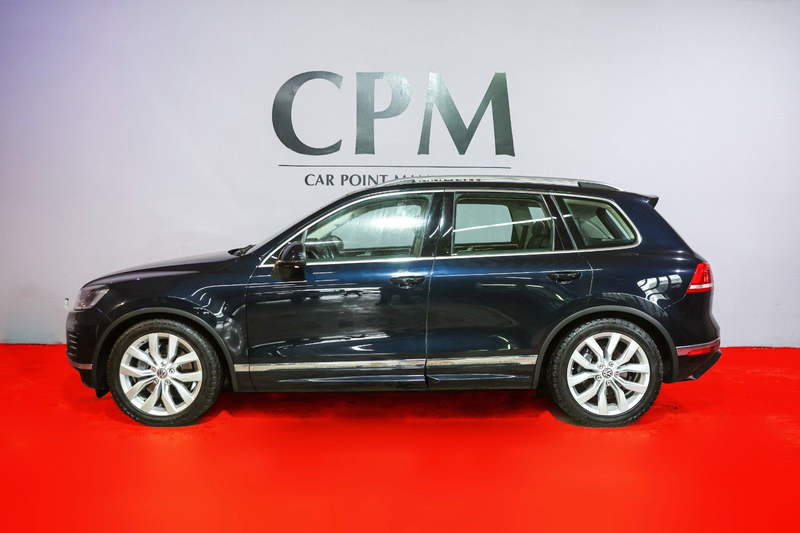 Volkswagen Touareg V8 TDI *4Motion* Pano Memory *Dynaudio* — photo 6