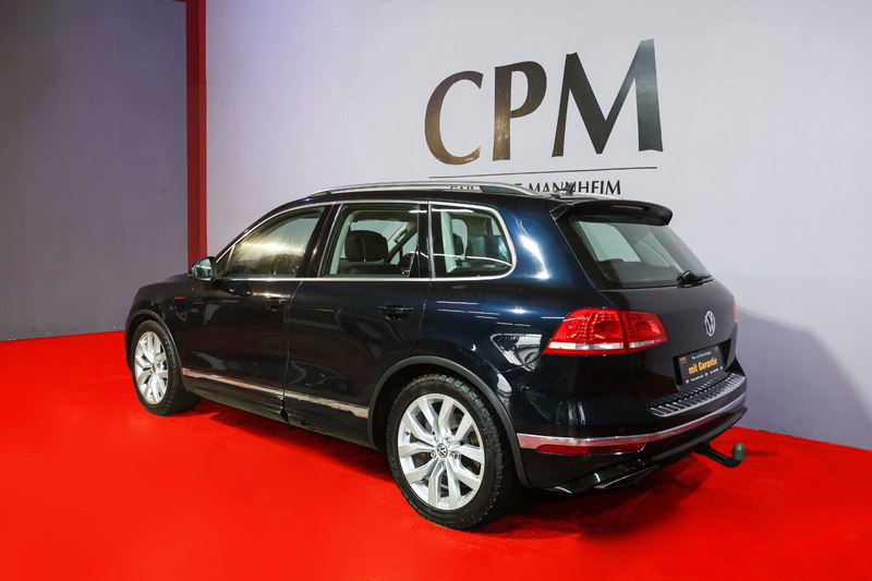 Volkswagen Touareg V8 TDI *4Motion* Pano Memory *Dynaudio* — photo 8