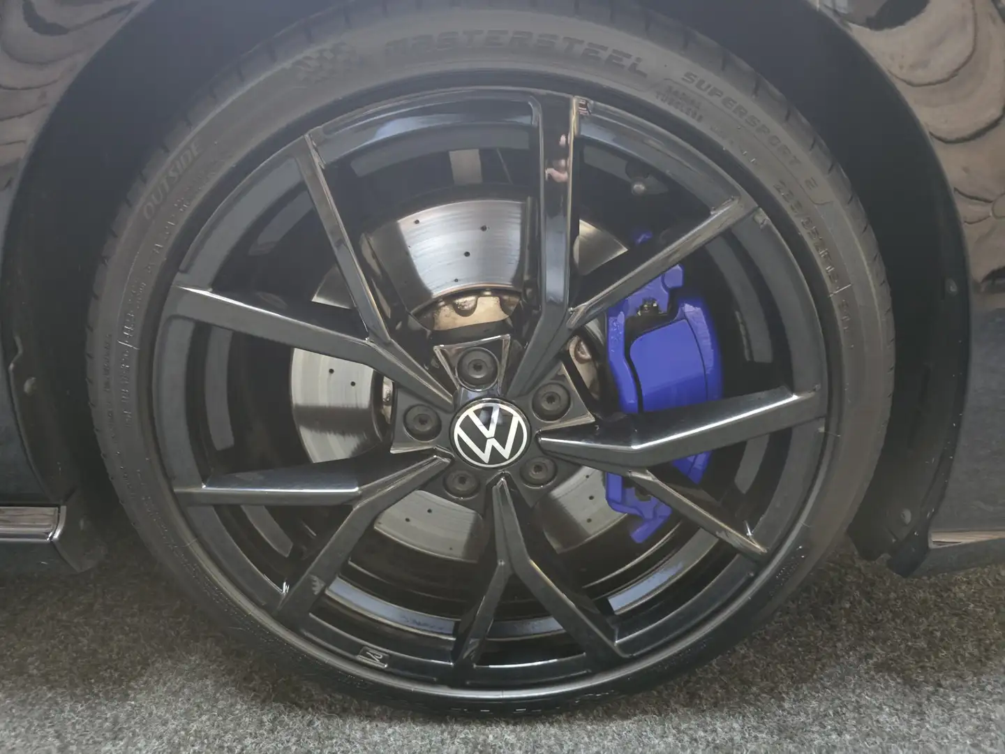 Volkswagen Golf 2.0 TSI R 4Motion akrapovic Camera Clima Cruise Pa Noir - 2