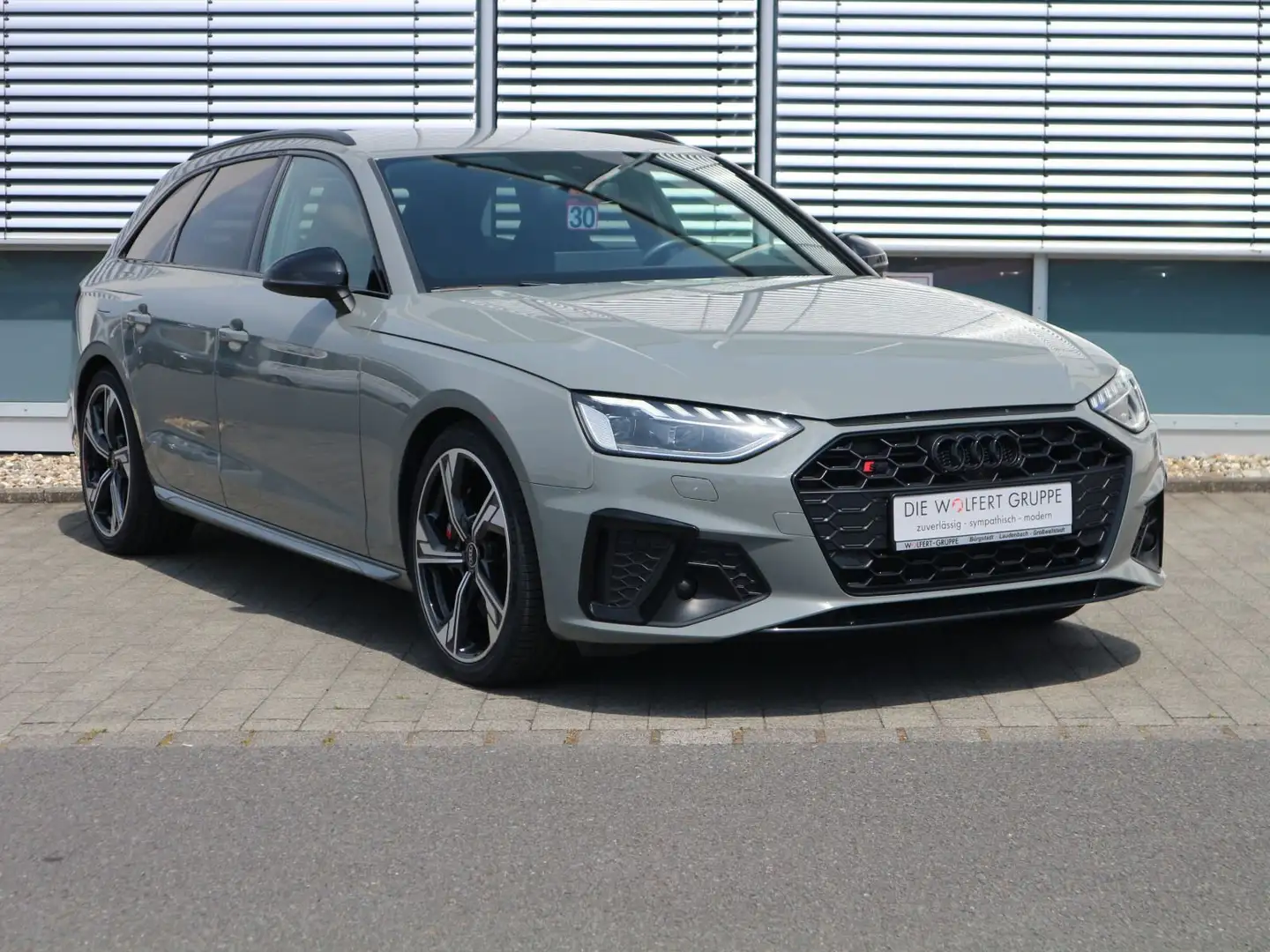 Audi S4 3.0 TDI quattro MATRIX*B&O*SHZ*NAVI Grau - 2