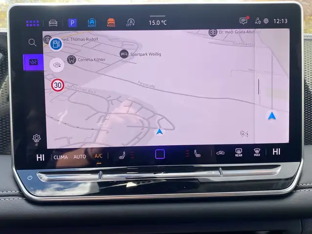 Volkswagen Tiguan view 14