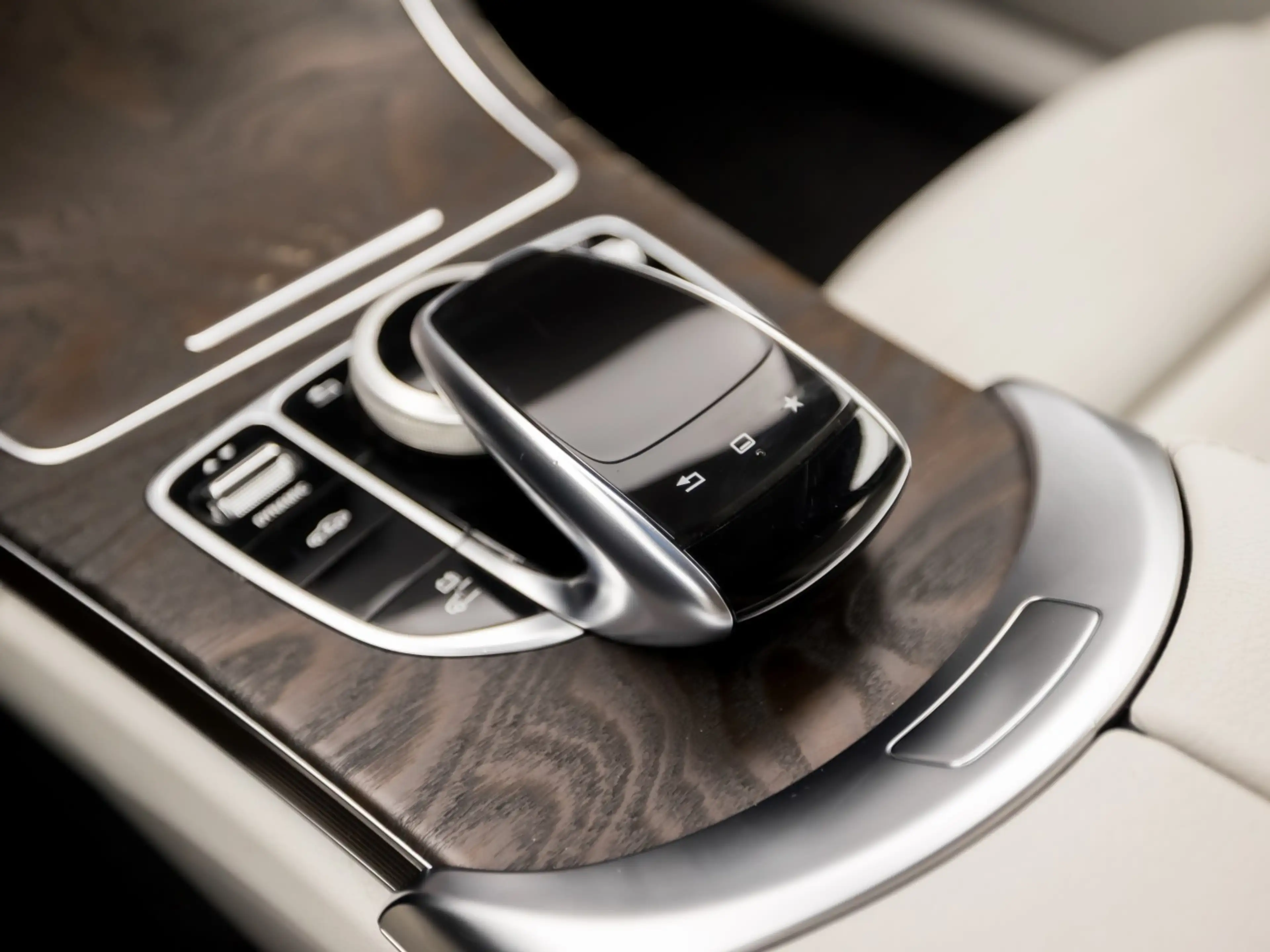 Mercedes-Benz C 350 e AMG Deluxe Sport 279Pk Automaat (NAVIGATIE, LUCH — photo 10