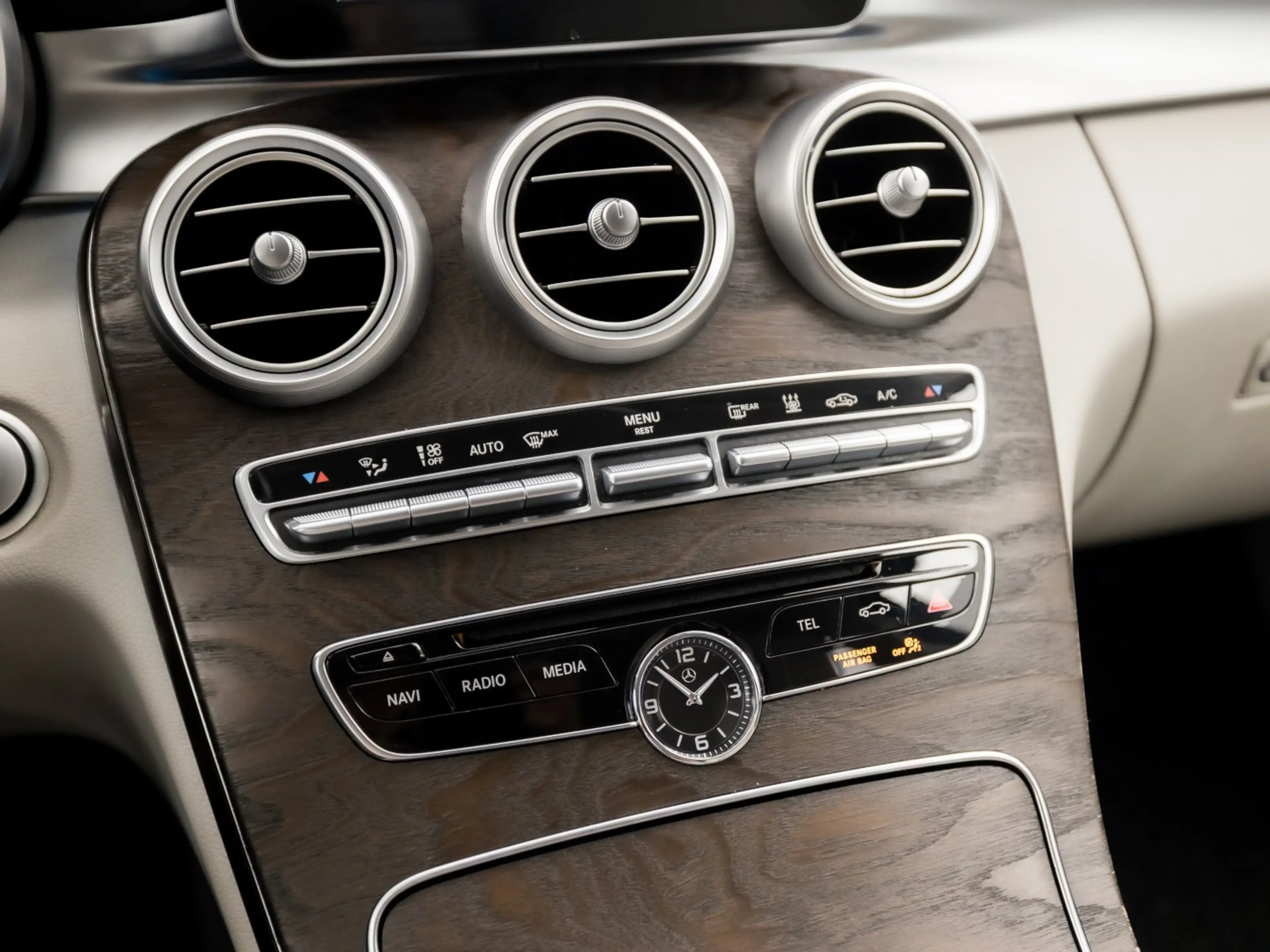Mercedes-Benz C 350 e AMG Deluxe Sport 279Pk Automaat (NAVIGATIE, LUCH — photo 9