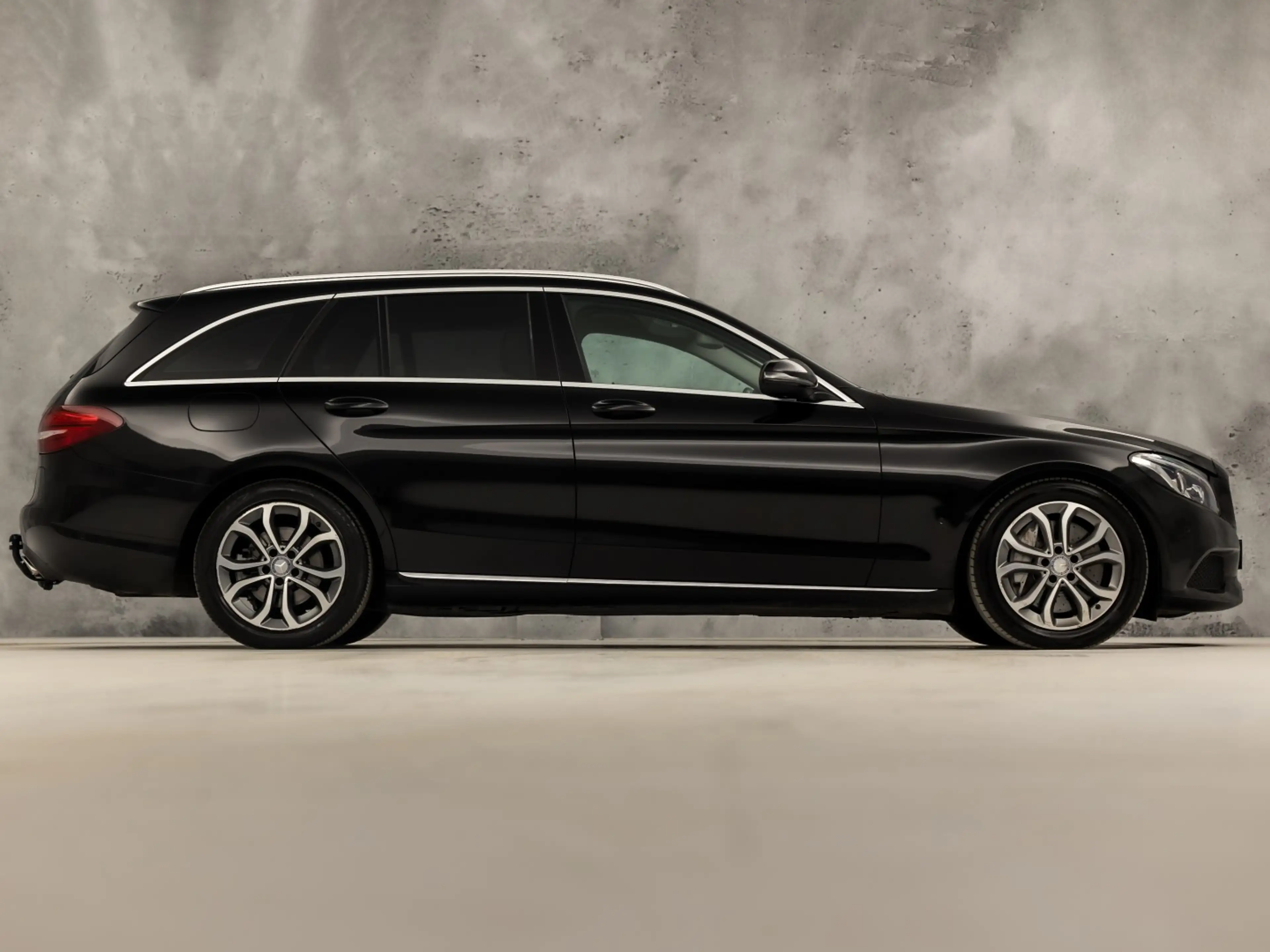 Mercedes-Benz C 350 e AMG Deluxe Sport 279Pk Automaat (NAVIGATIE, LUCH — photo 4