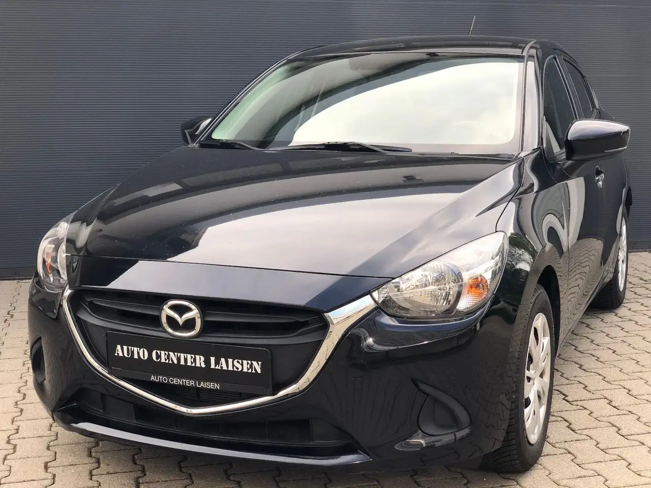 Mazda 2