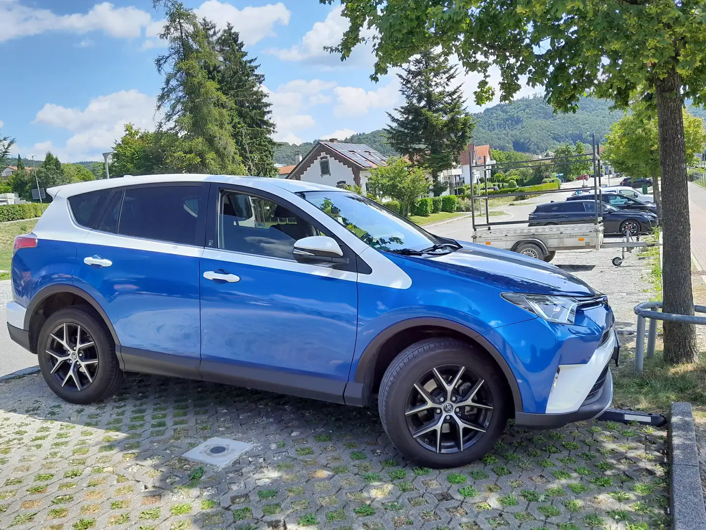 Toyota RAV 4 RAV 4 2.5 4x2 Hybrid Team D Weiß - 1