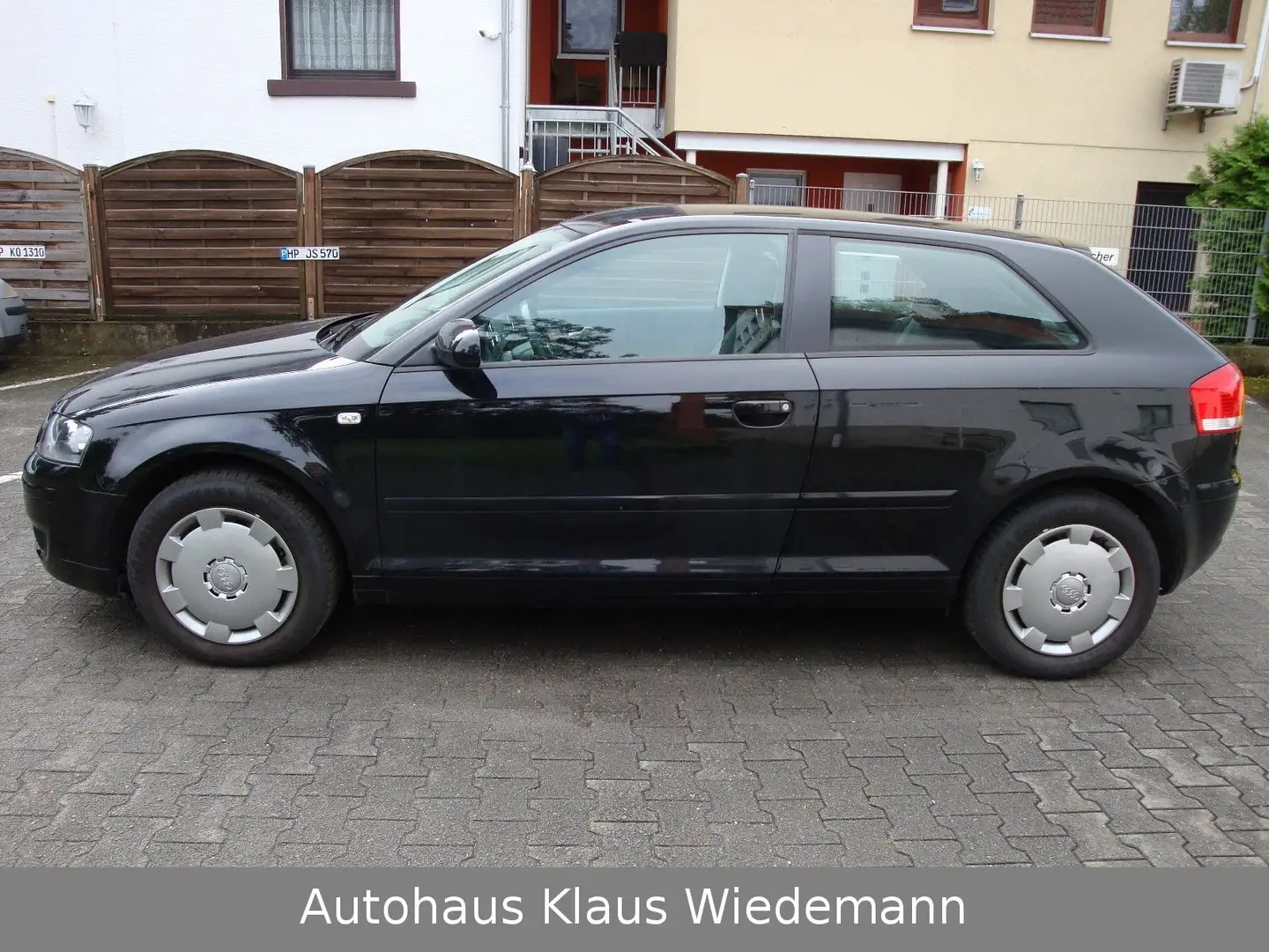 Audi A3 1.6 Ambition - 2.Hd./orig. erst 46 TKM Schwarz - 2