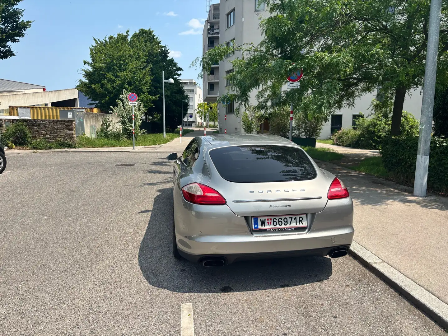 Porsche Panamera 3.0d Chrono - 2