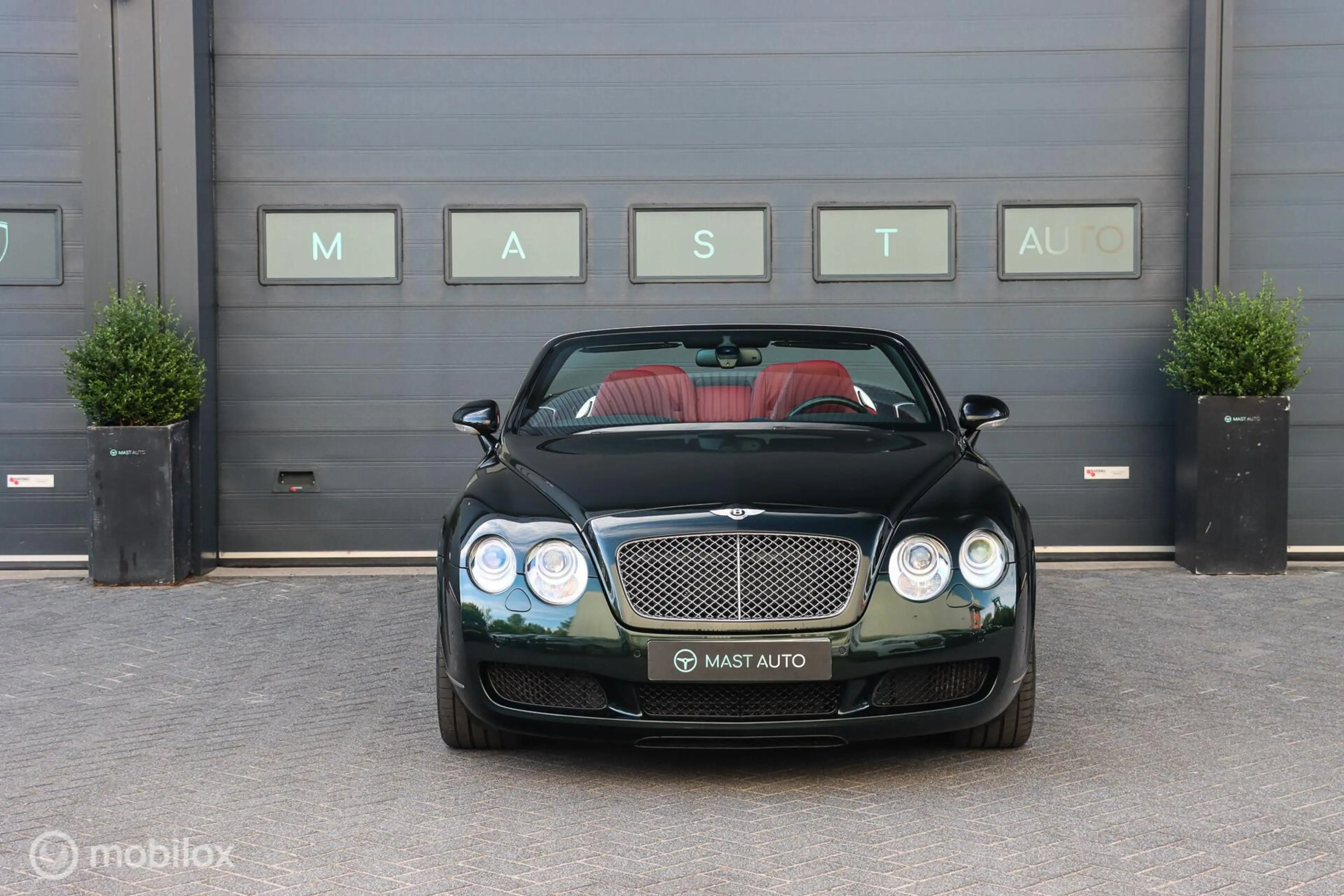 Bentley Continental GTC 6.0 W12|LUCHTVERING|LEDER|NAVI|MEMORY — photo 3