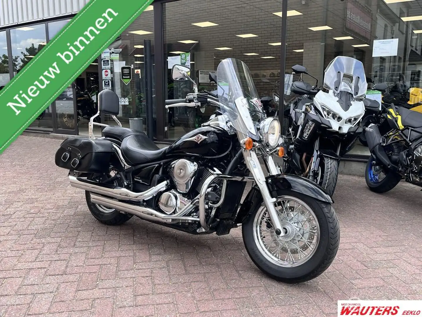 Kawasaki VN 900 Classic Tourer Gris - 1