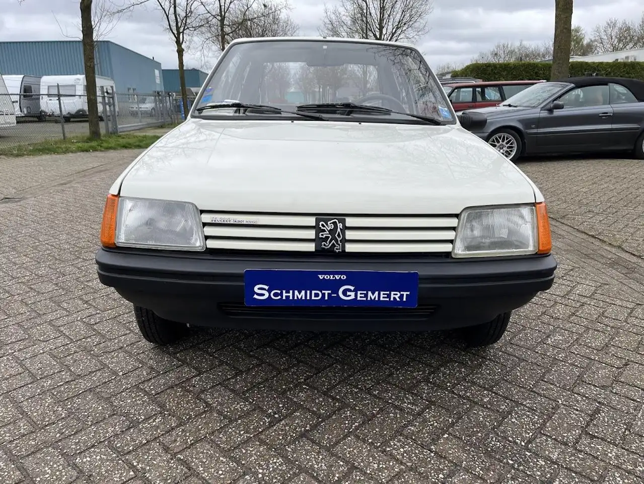 Peugeot 205 1.0 XE 1990 slechts 14.575 km!, foto 4