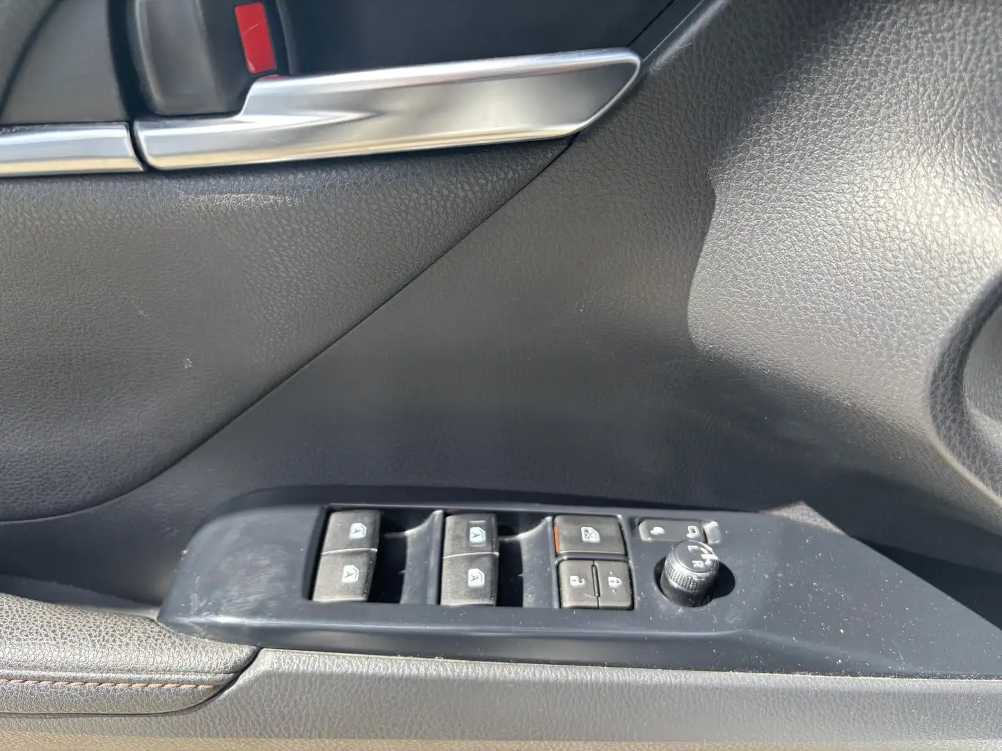 Toyota Camry 2.5 Hybrid Executive ZEER LUXE AUTO, SLECHTS 72.52 Wit - 2