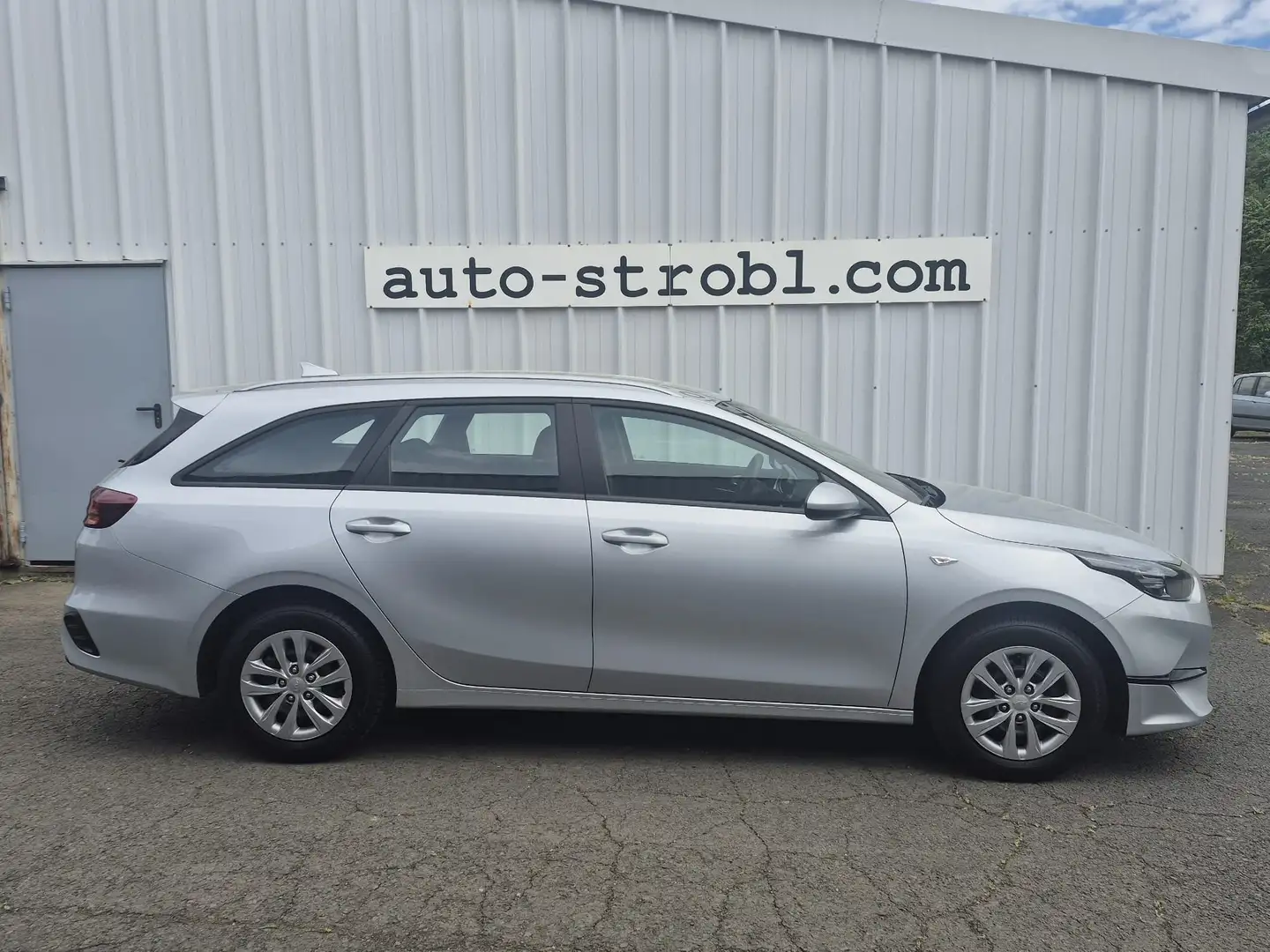 Kia Ceed SW / cee'd SW 1,0 T-GDI GPF ISG Titan Silber - 2