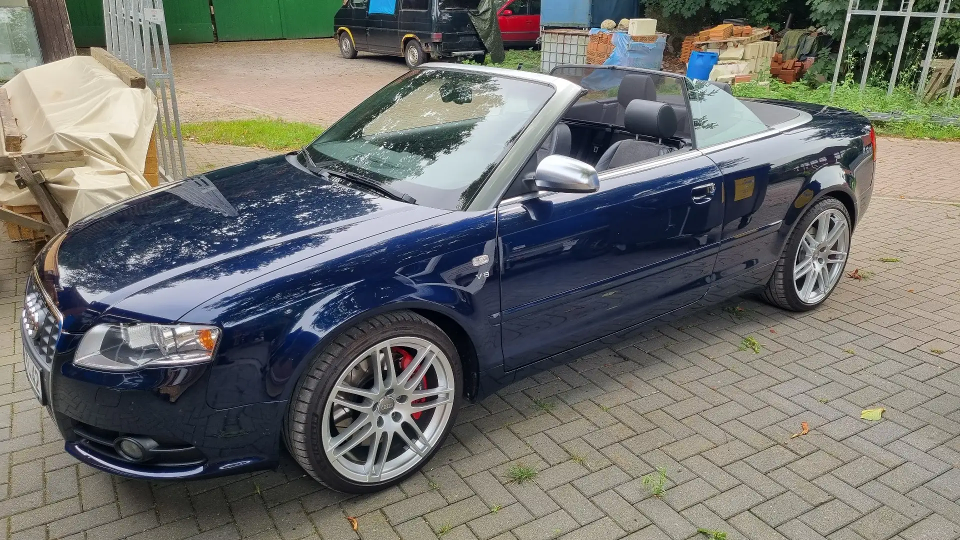 Audi S4 Cabriolet - 1
