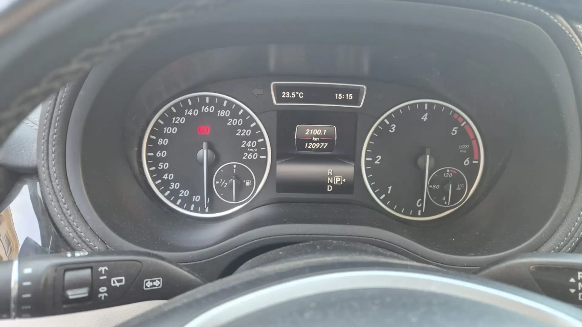 Mercedes-Benz B 220 CDI - 1