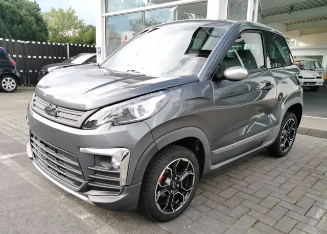 Ligier JS 60 L DCi CHIC *Kamera*Servo* Carplay * fahren ab 15!!