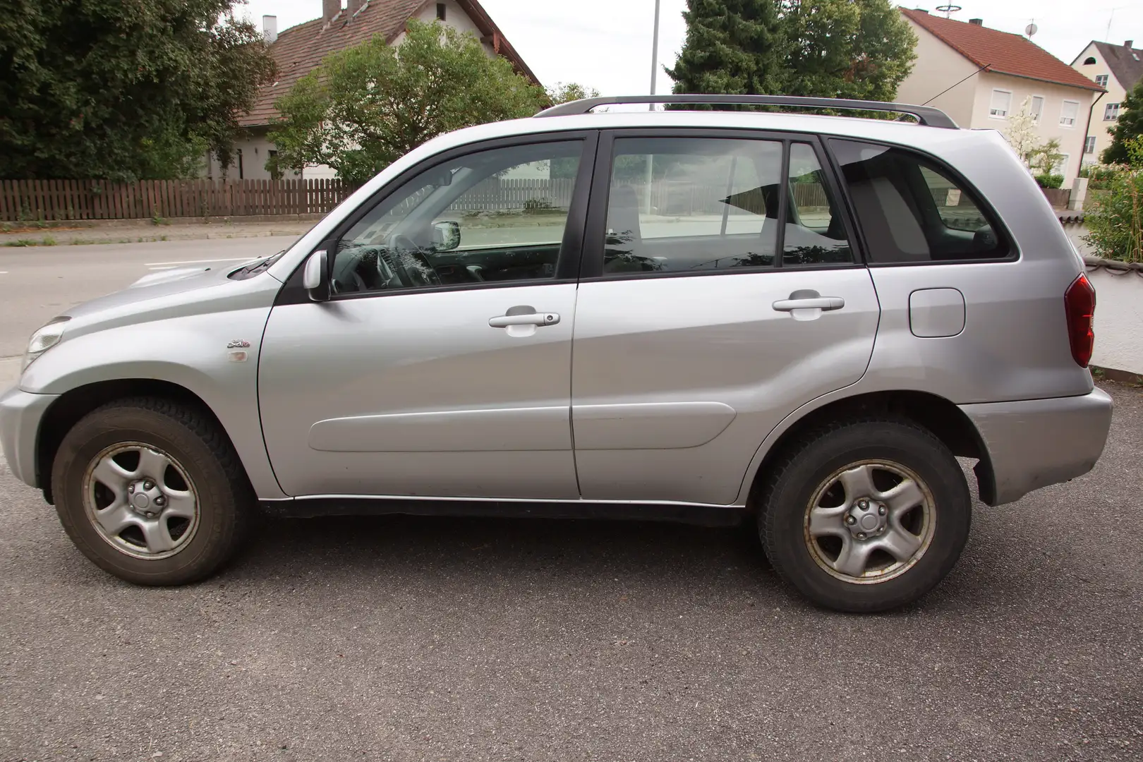 Toyota RAV 4 RAV 4 D-4D 4x4 Silber - 2