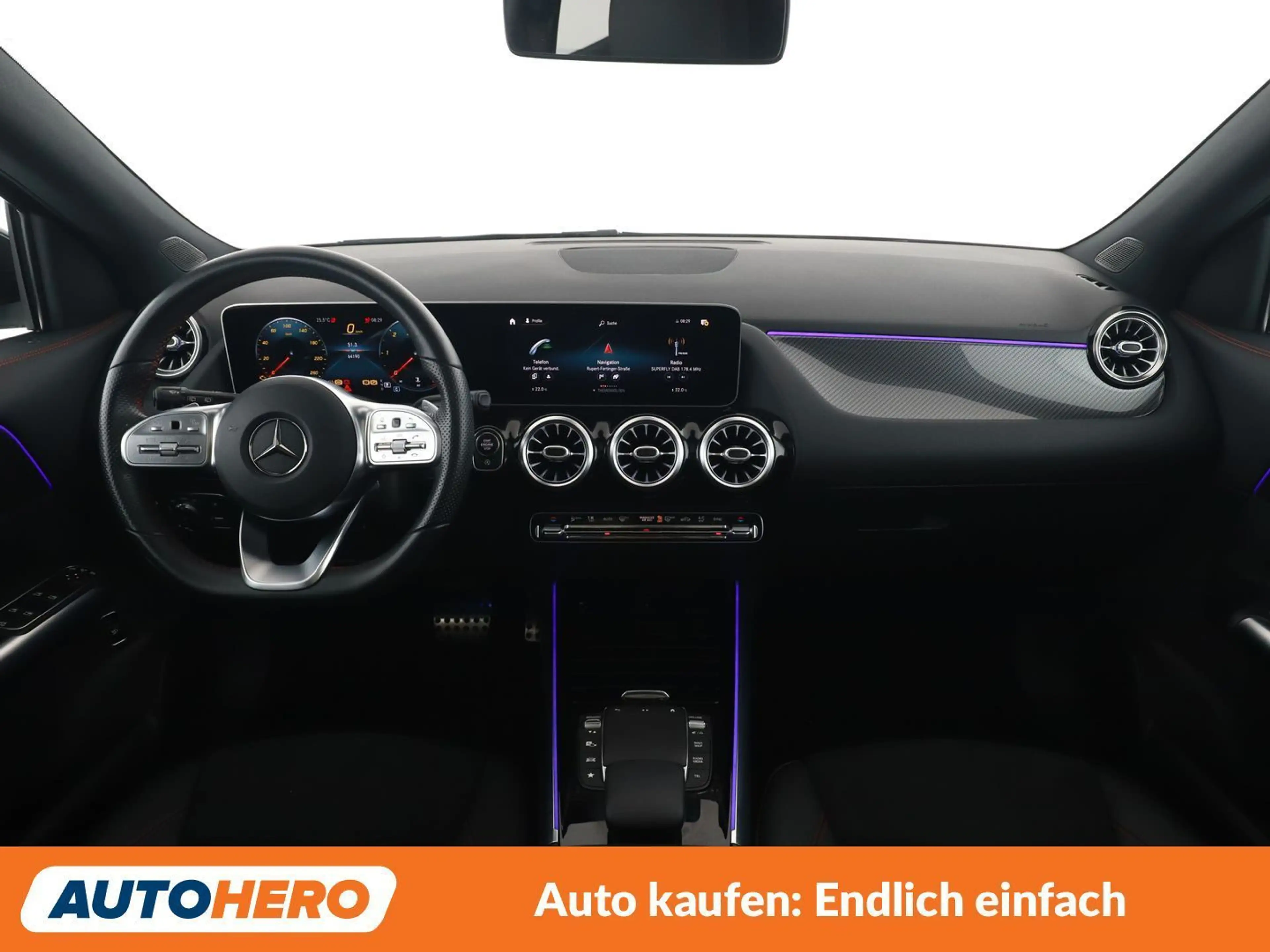 Mercedes-Benz GLA 200 GLA 200 d AMG Line — photo 12