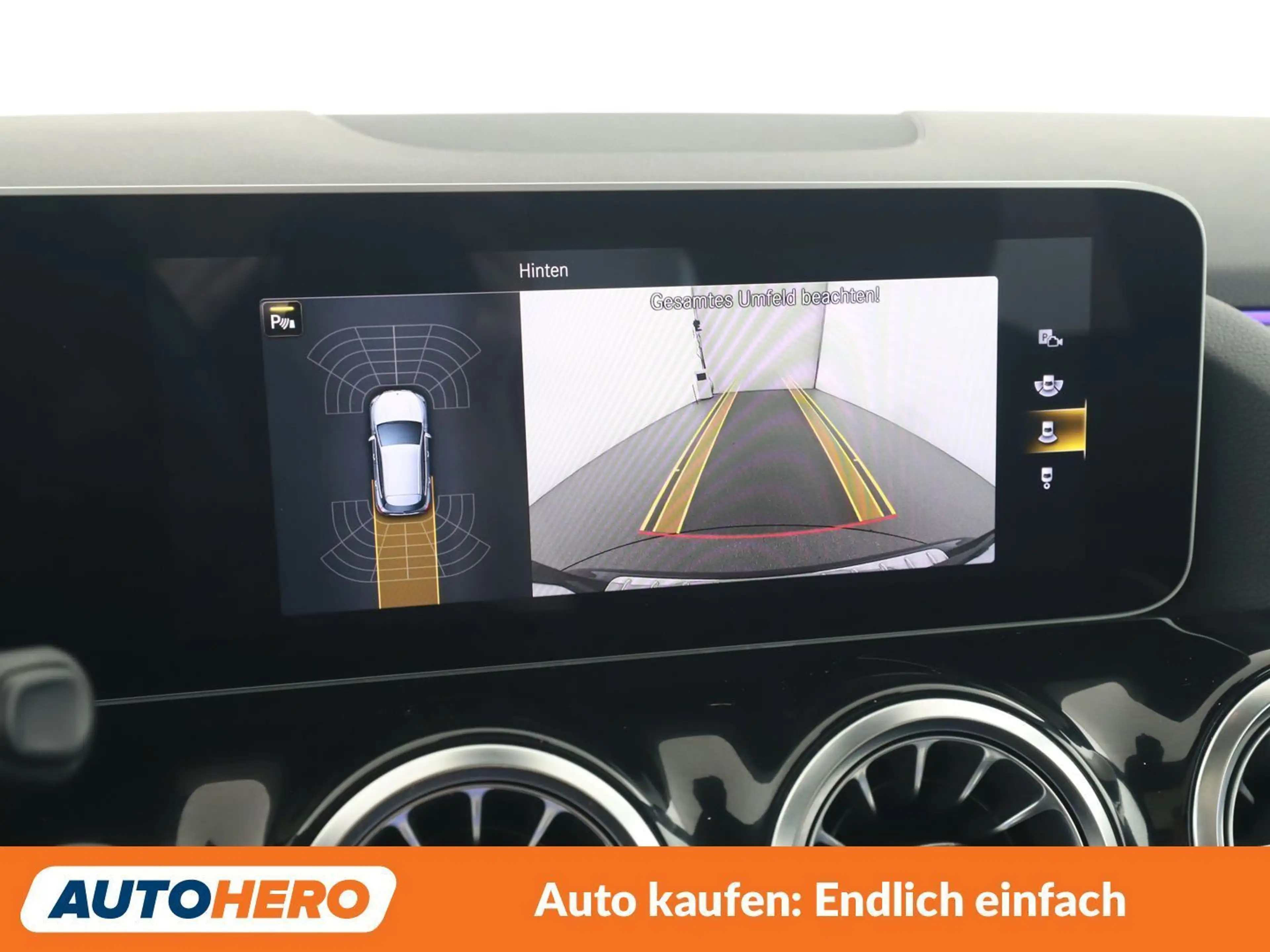 Mercedes-Benz GLA 200 GLA 200 d AMG Line — photo 22
