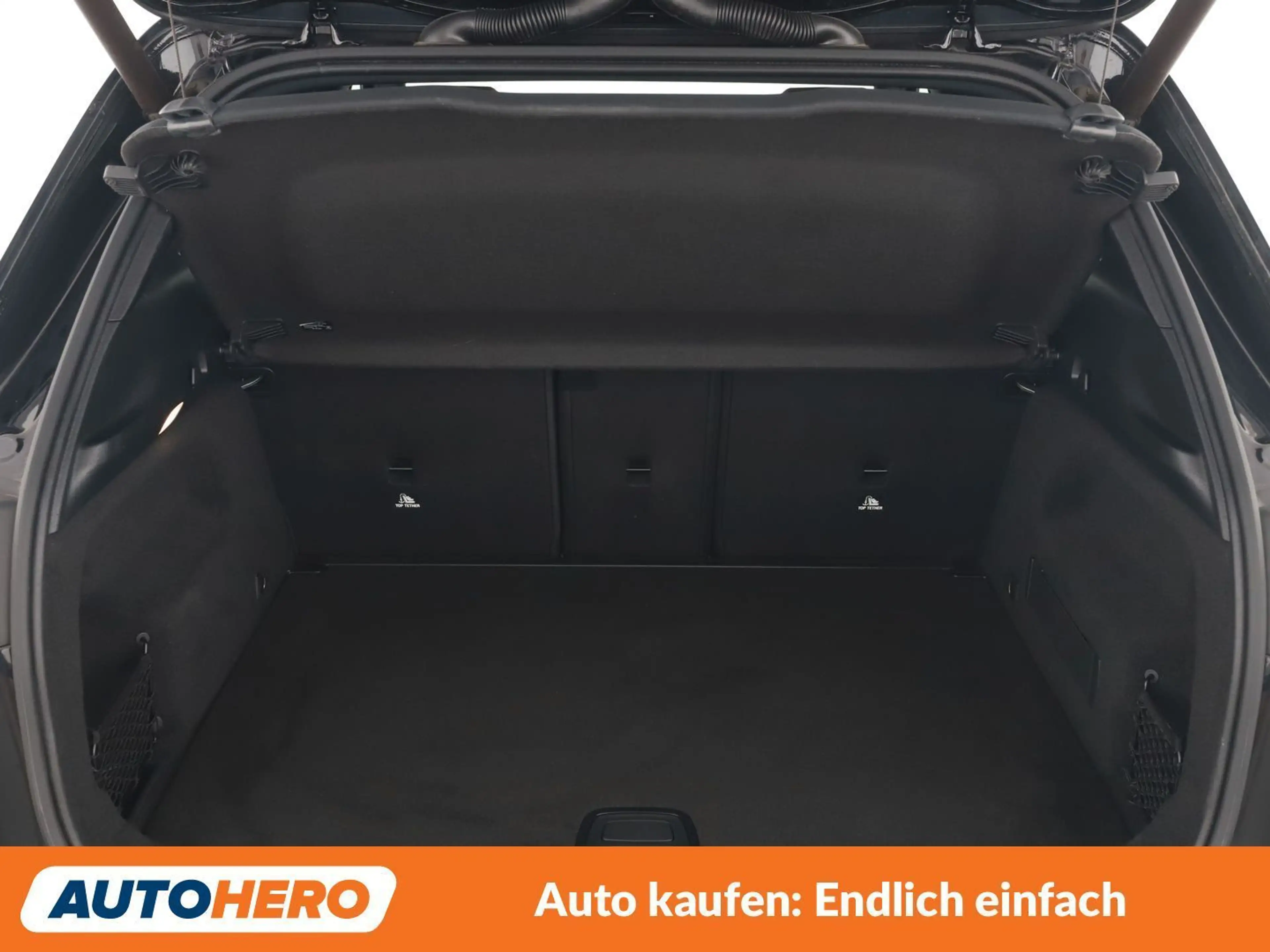 Mercedes-Benz GLA 200 GLA 200 d AMG Line — photo 17