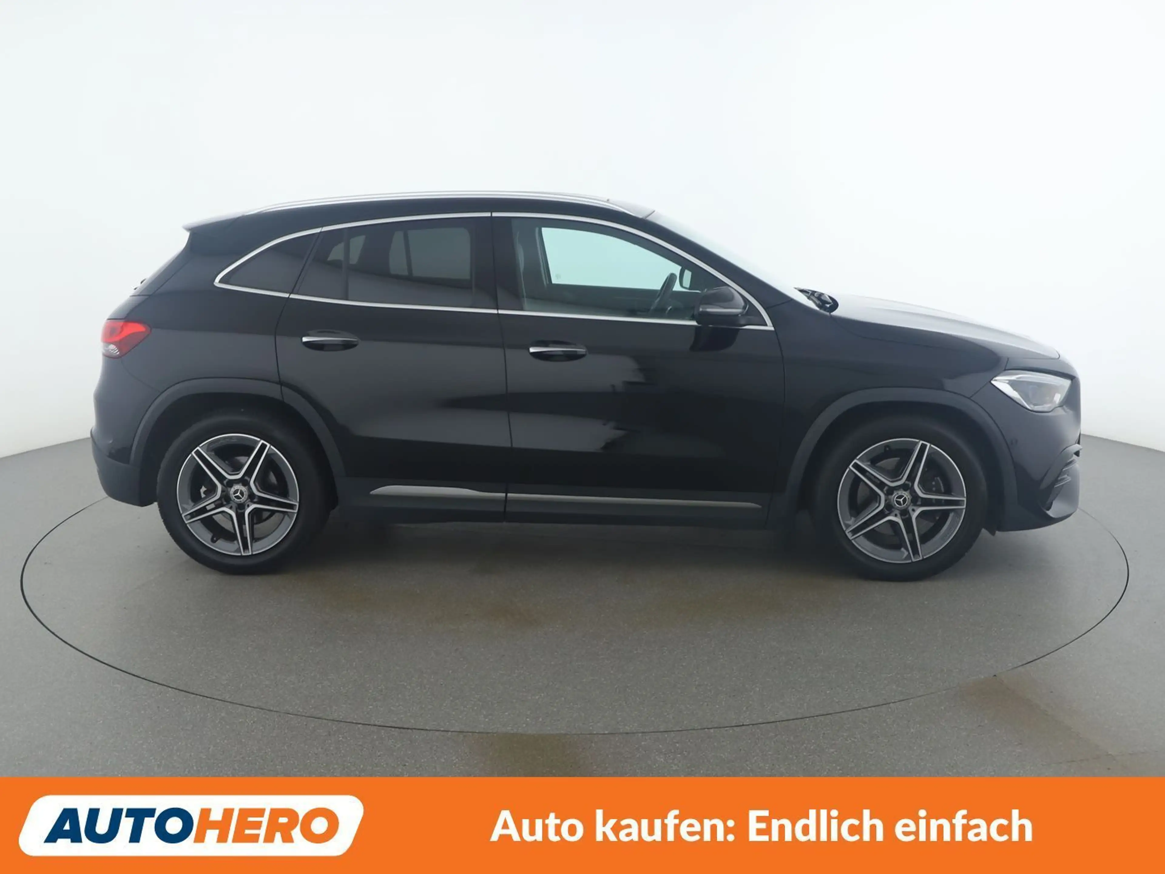 Mercedes-Benz GLA 200 GLA 200 d AMG Line — photo 7